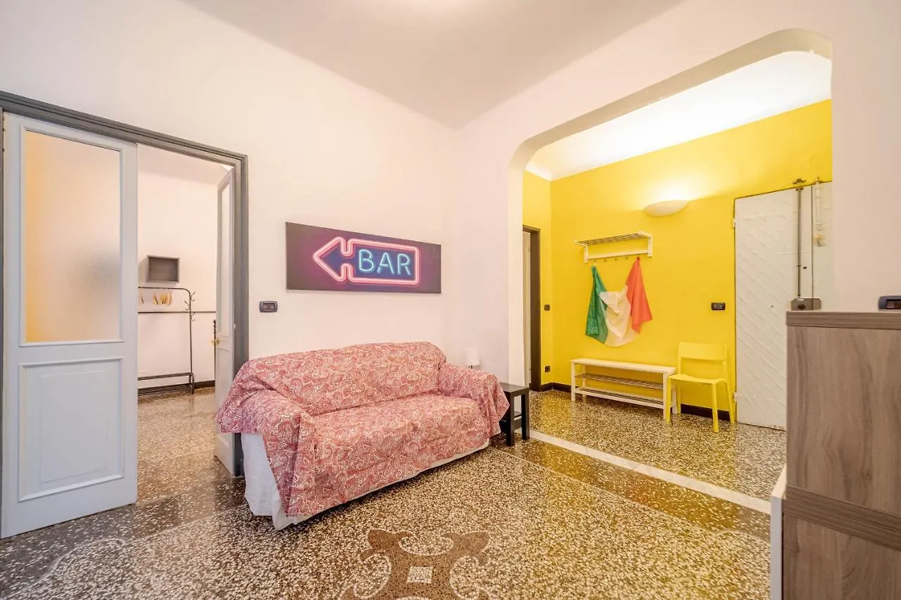 Genoa Porto Antico Central Comfy Apartment