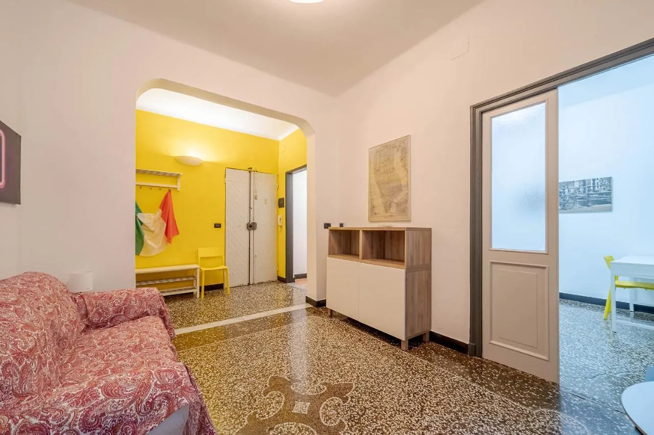 Genoa Porto Antico Central Comfy Apartment
