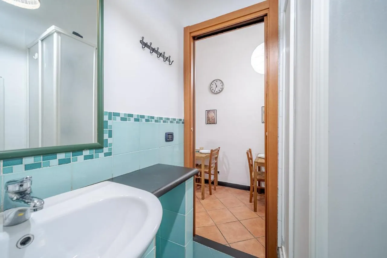 Genoa Porto Antico Central Comfy Apartment